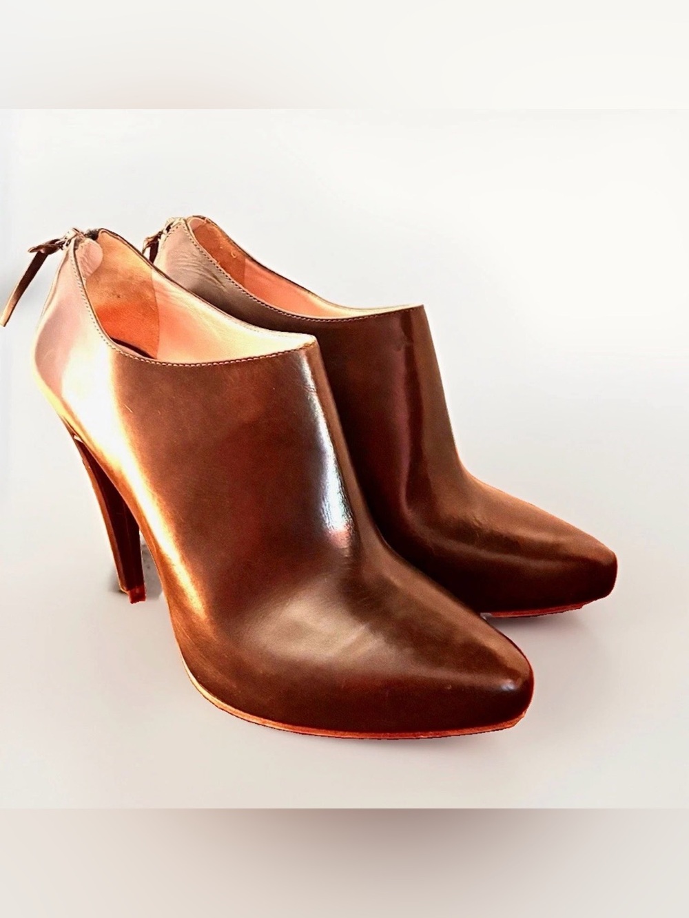 Miu Miu Brown Leather Pointed Toe Back Zip Stiletto Ankle Booties EU
38.5